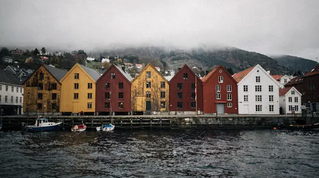 From Bergen: the original fjord cruise to Mostraumen