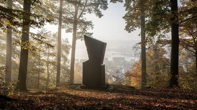 Oslo: panoramic view and sculpture park walk