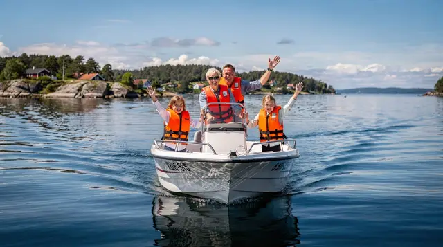 Oslo: private Oslo island hopping tour